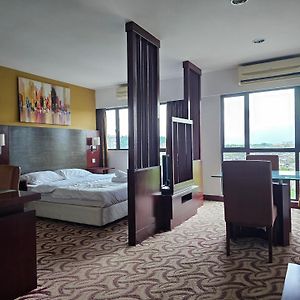 Kota Kinabalu City Ensuite At Scsp Ming Garden